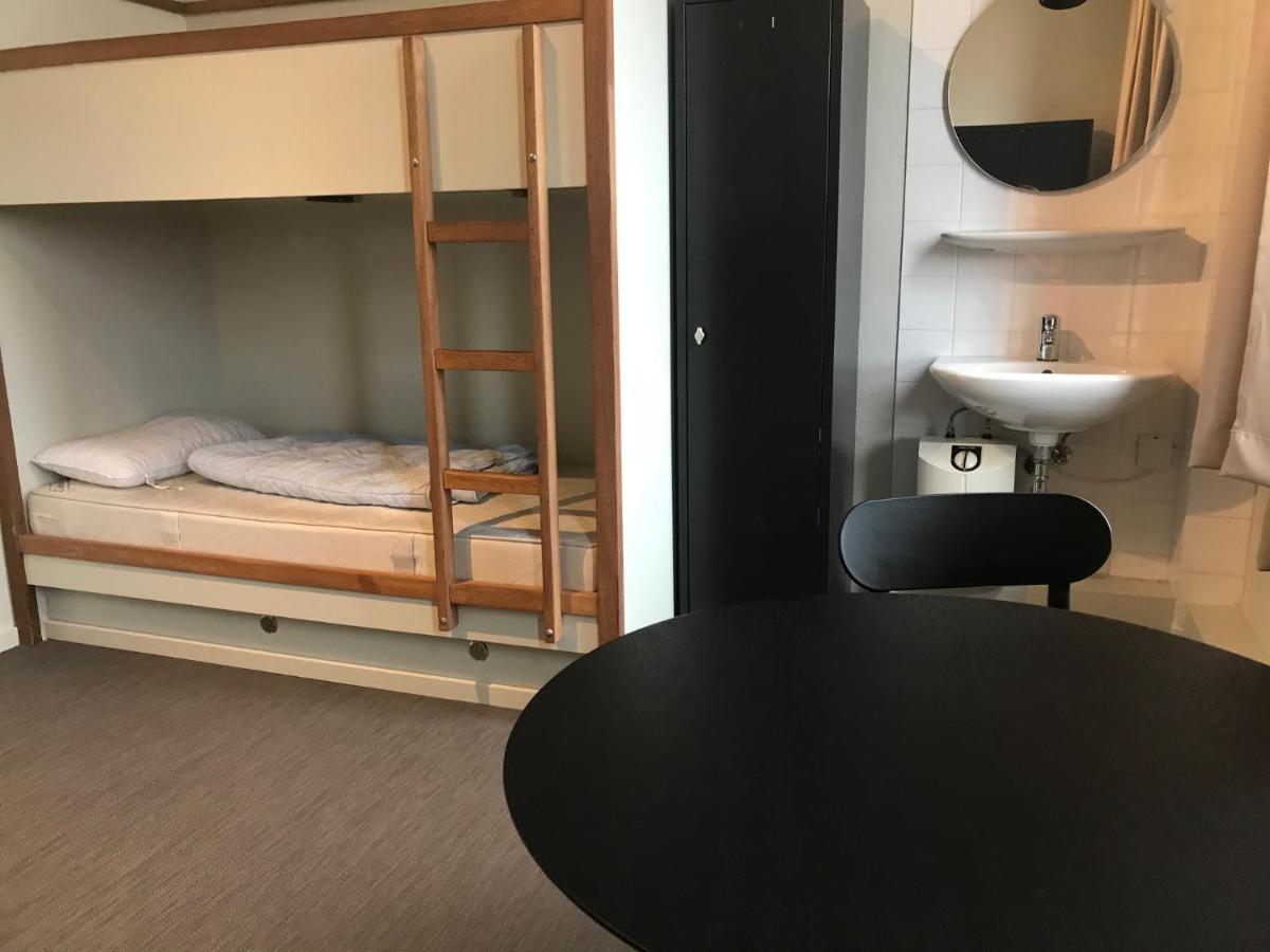 Klaarcamp Hostel Wenningstedt-Braderup Buitenkant foto